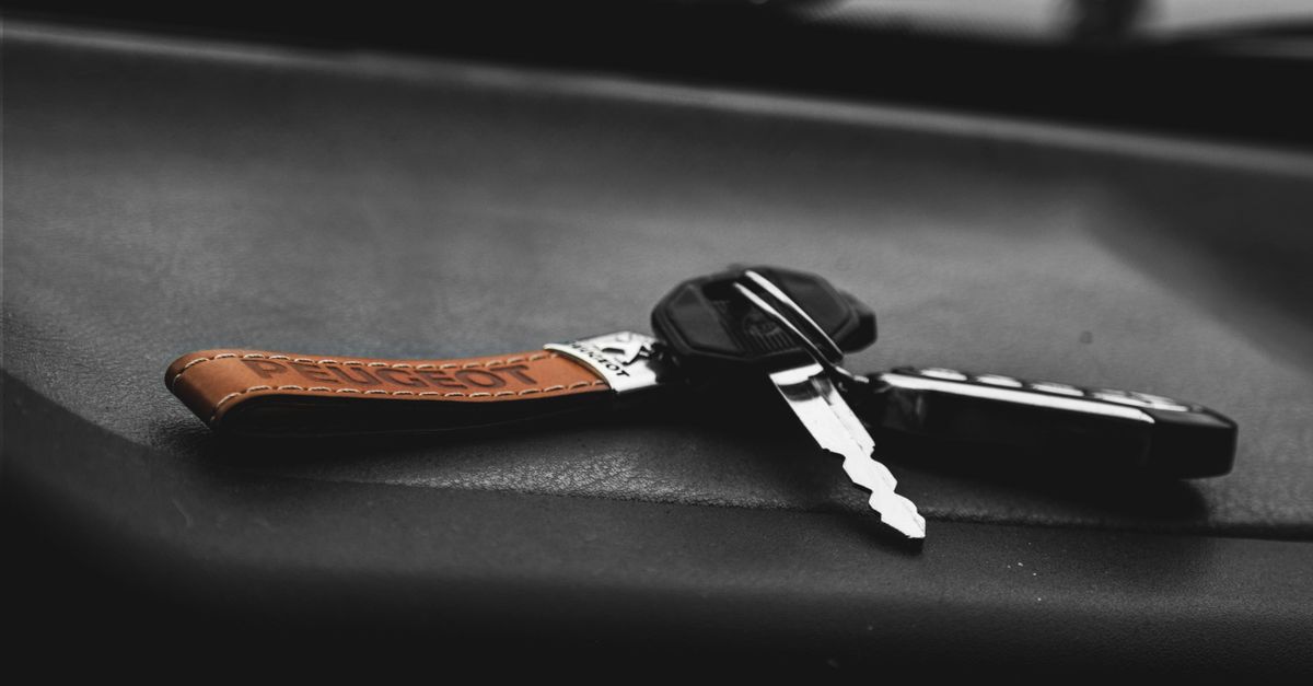 High-Security Car Keys: OEM and Aftermarket Options Explained — McKinley Locksmith