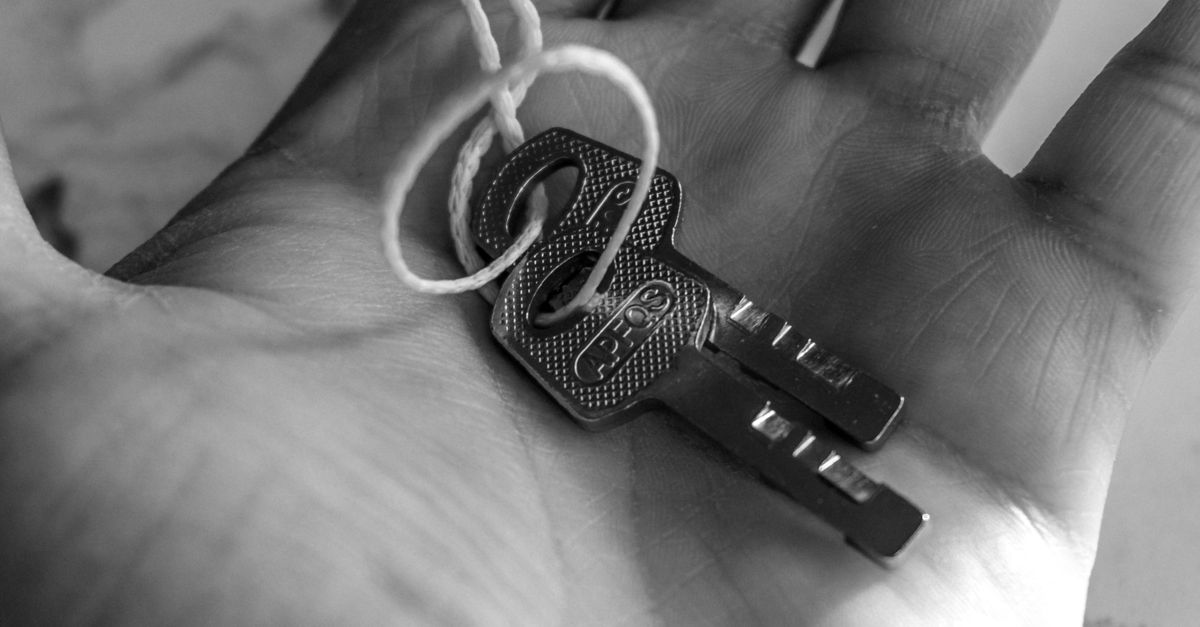 Why Commercial Lock Re-Keying Is the Smart Move After Staff Turnover — McKinley Locksmith
