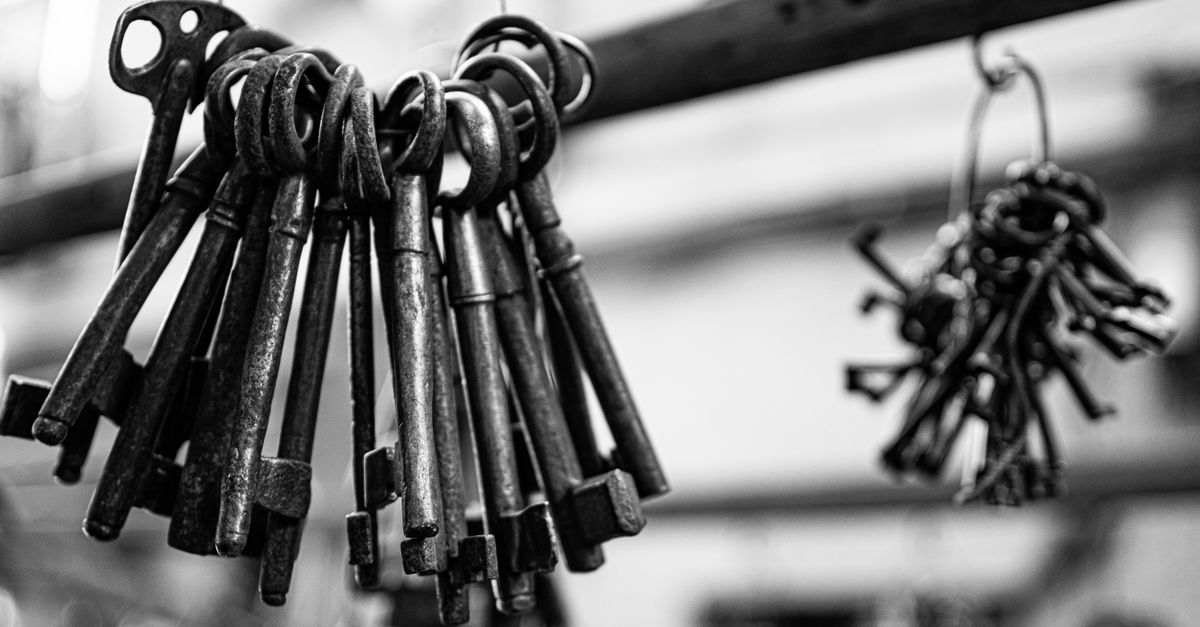 The Commercial Lock Re-Keying Process: What to Expect from McKinley Locksmith — McKinley Locksmith